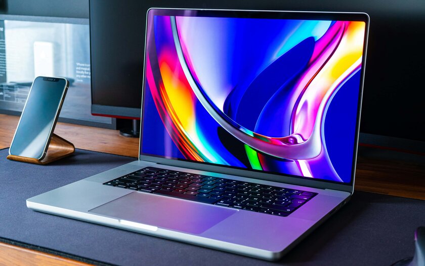 MacBook Pro получит OLED-дисплей
