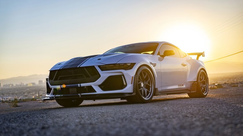 Shelby American представила Super Snake-R