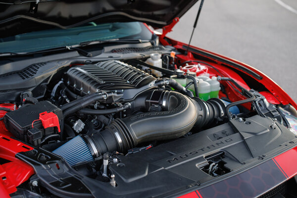 Shelby American представила Super Snake-R