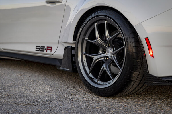 Shelby American представила Super Snake-R