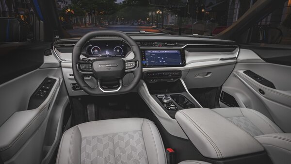 Jeep представила Cherokee 2026
