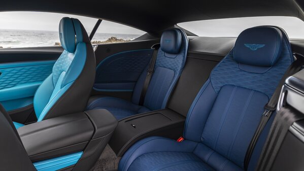 Bentley представила эксклюзивную окраску Ombre