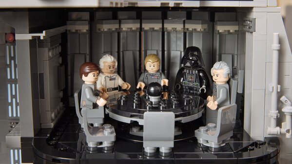 «Звезда смерти» стала самым дорогим набором Lego в истории