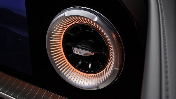 Mercedes-Benz представил GLC EQ