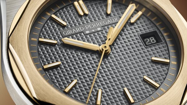 Girard-Perregaux представил лимитированную серию часов Laureato Fifty