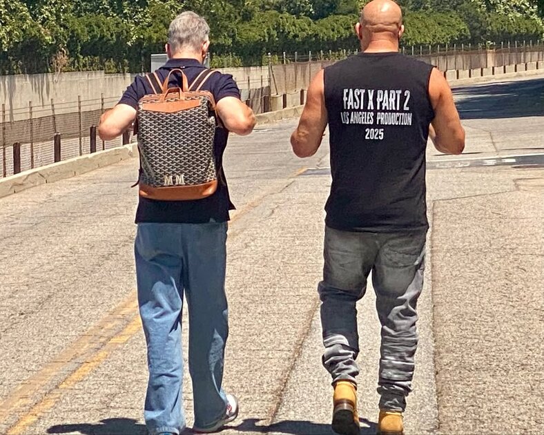 Вин Дизель поделился фото со встречи с директором Universal