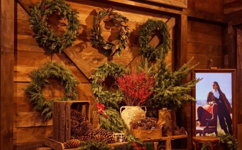 Ralph Lauren открыл рождественскую инсталляцию