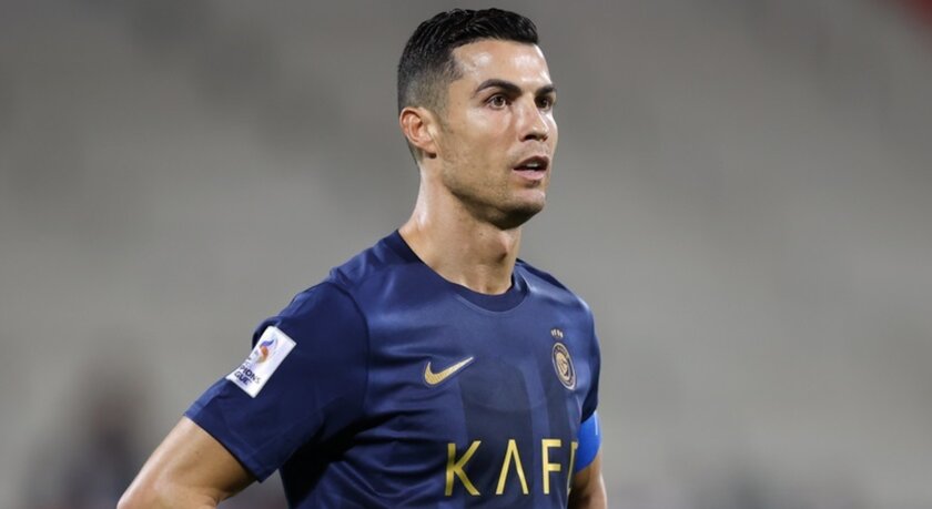 Криштиану Роналду объявил о завершении карьеры