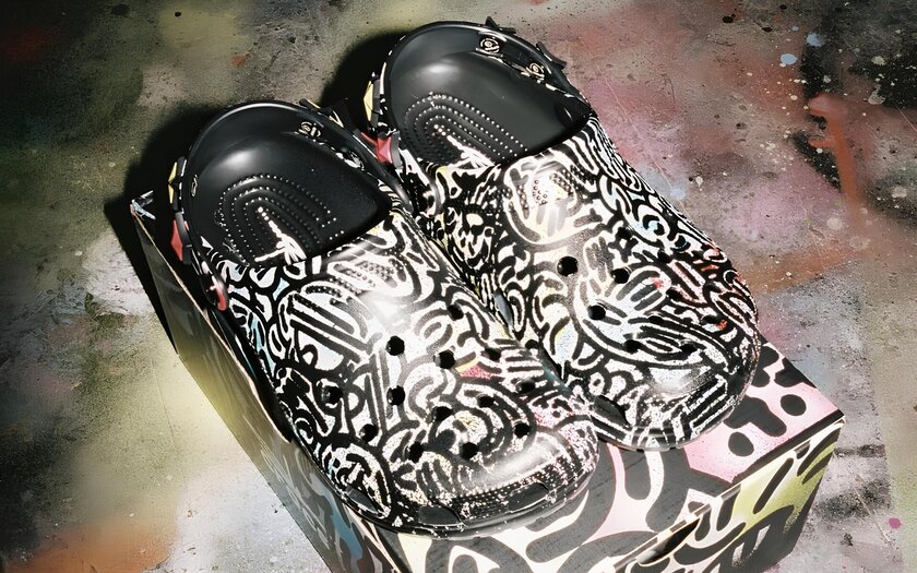 Crocs выпустила модель в стиле граффити