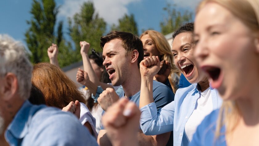 «Клубы крика»: почему люди начали кричать на все вокруг