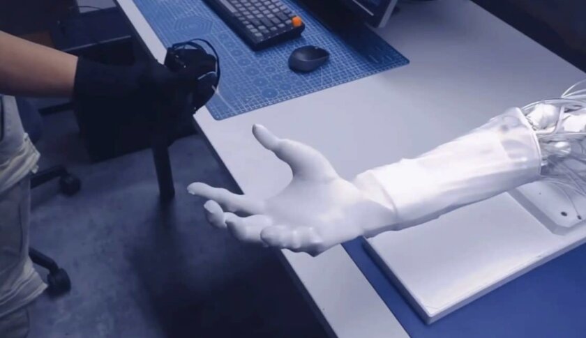 Роботизированная рука смогла двигаться, как человеческая