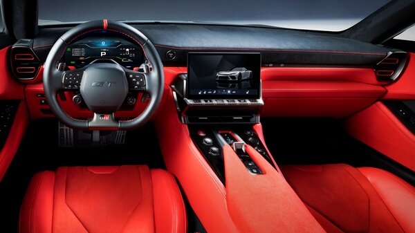 Toyota представила флагманский спорткар GR GT