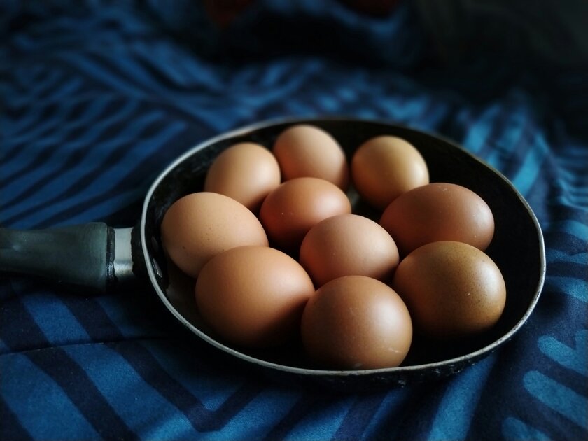 Как варить яйца так, чтобы они легко чистились