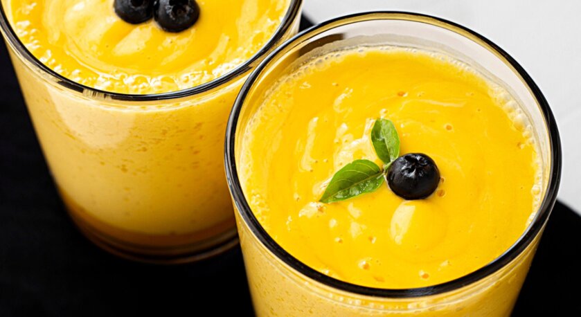 Рецепт сливочного коктейля с апельсином и манго
