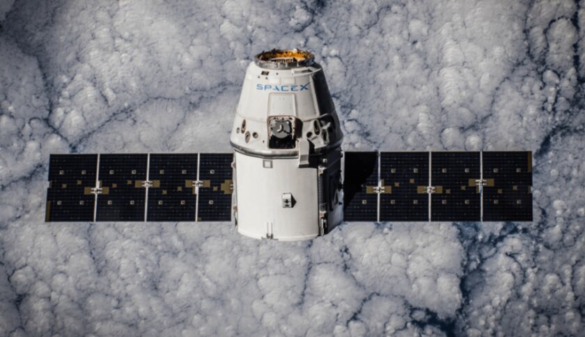 SpaceX собирается разместить в космосе миллион дата-центров