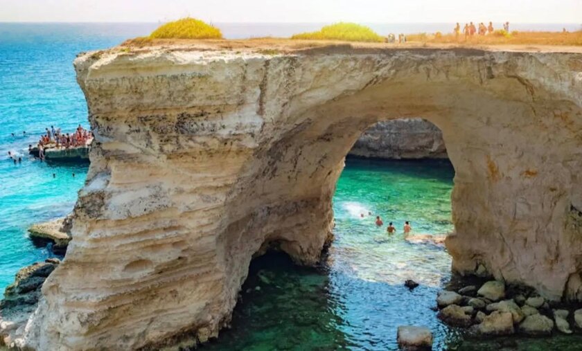 «Арка влюбленных» рухнула в День святого Валентина