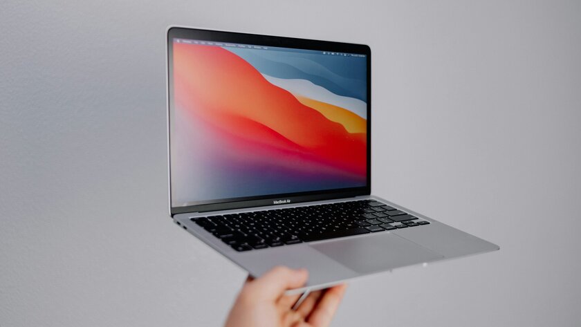 MacBook научили стонать