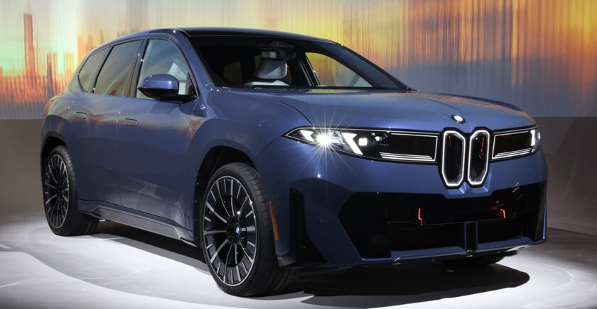 BMW случайно рассказал о новых моделях