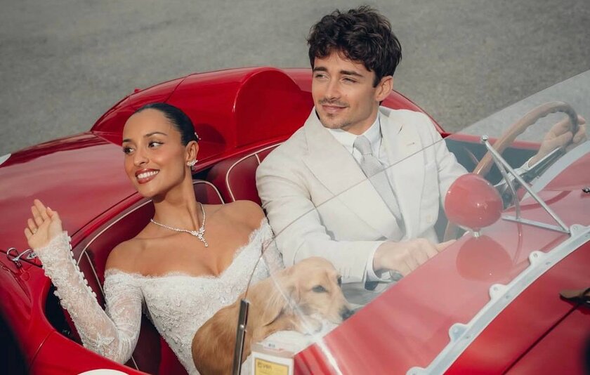 Шарль Леклер выбрал Ferrari в качестве свадебного автомобиля