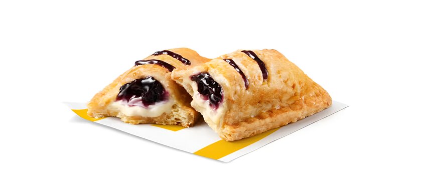 McDonald’s выпустил черничный пирожок с крем-сыром