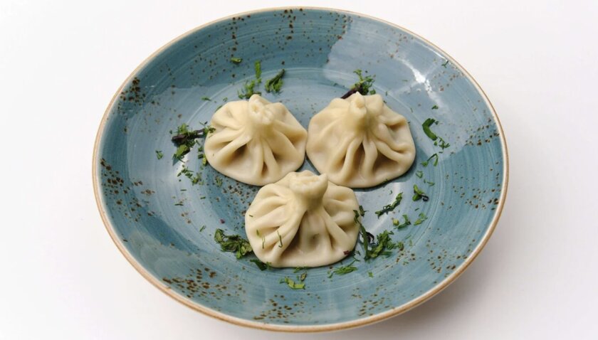 «The Хинкали» предлагает безлимитную еду за 777 рублей