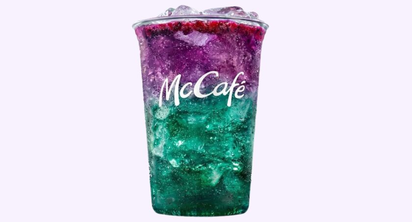 McDonald’s выпустил Red Bull Dragonberry Energiser