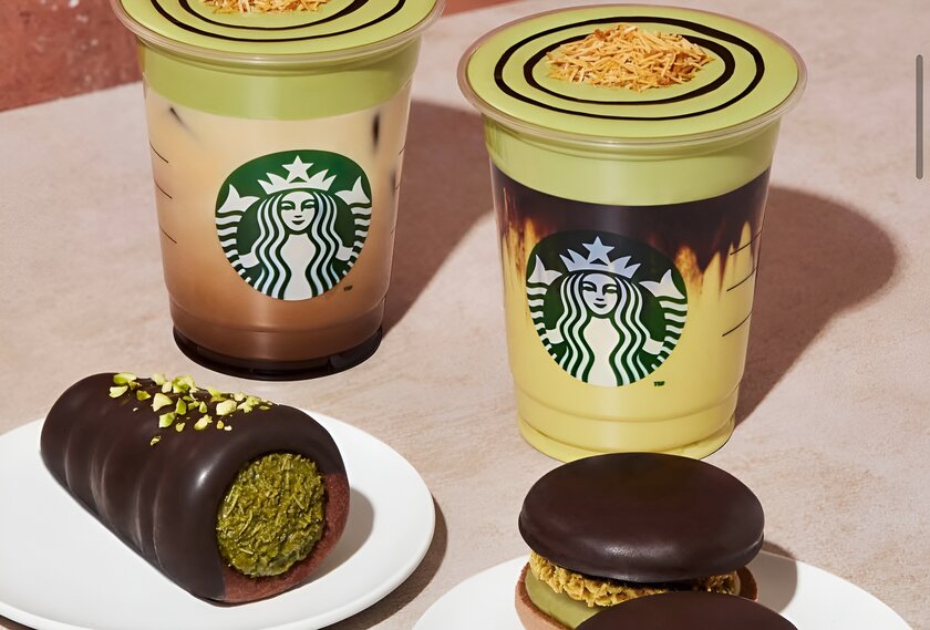Starbucks выпустил десерты и напитки с фисташкой и шоколадом