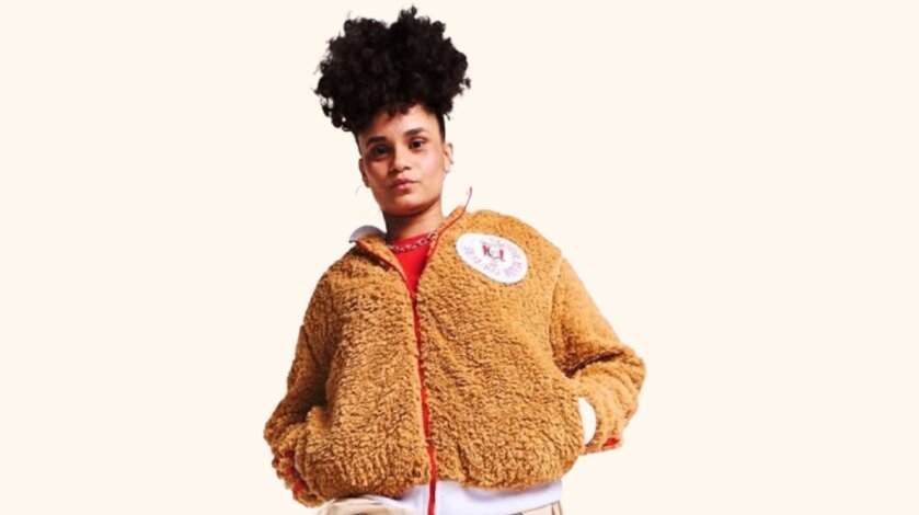 KFC превратила панировку в элемент одежды