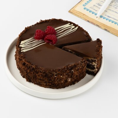 «ВкусВилл» выпустил торты, приготовленные по рецептам покупателей