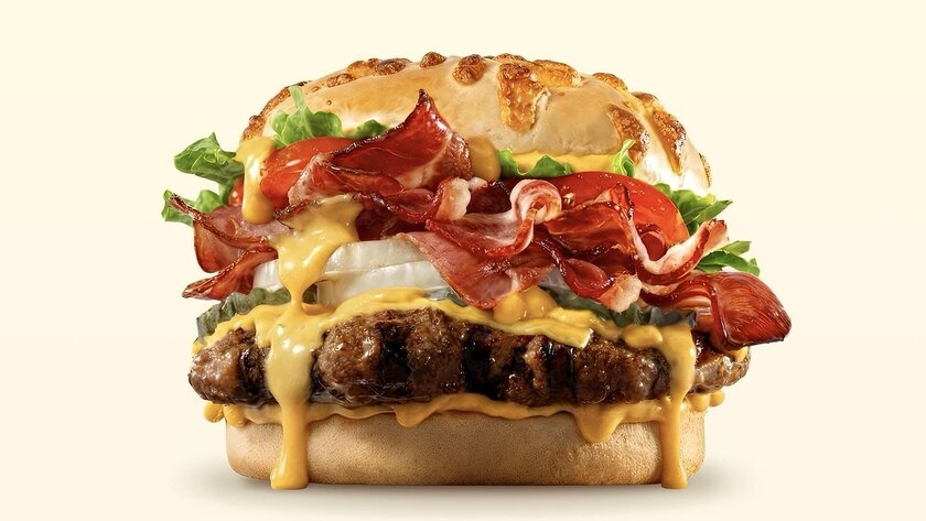 «Бургер Кинг» выпустил новый сытный бургер