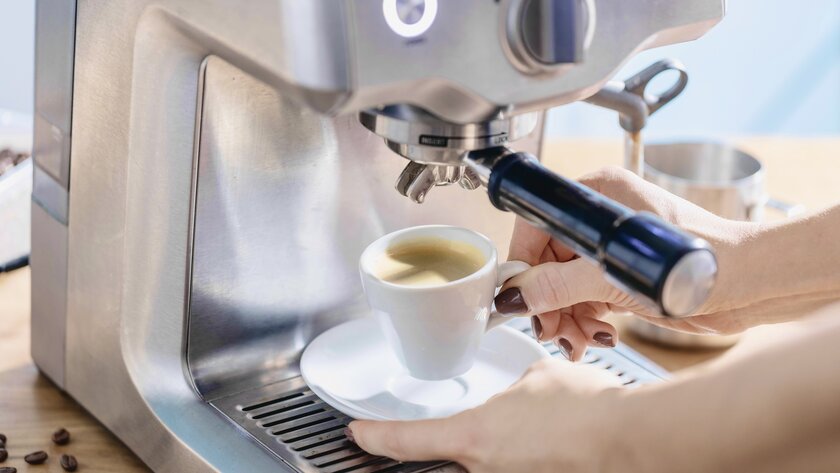 «Вкусно — и точка» разыгрывает кофемашину от Planto