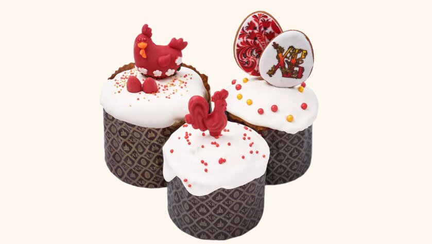 Подборка пасхальных куличей и десертов от 70 до 117 000 рублей