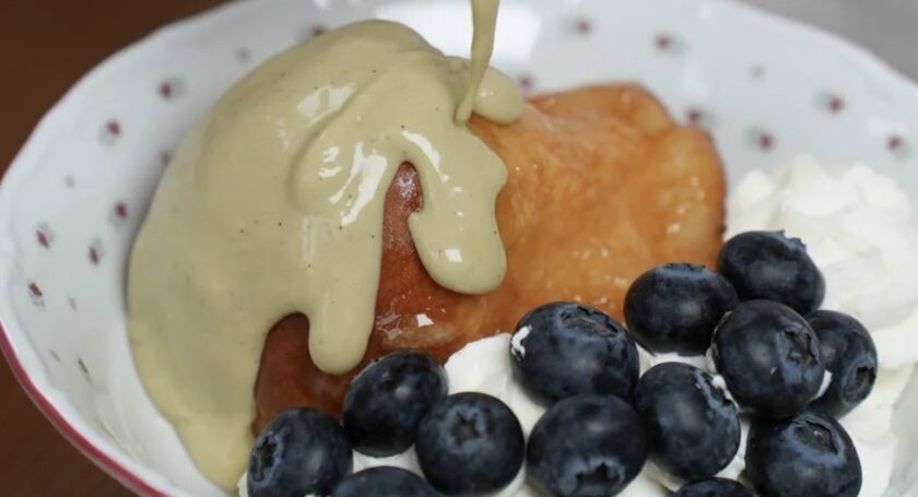 Senti Menti ввели в меню десерт Баба Неаполитано