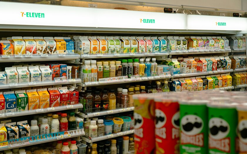 Почему производители сокращают упаковку, но не цену?