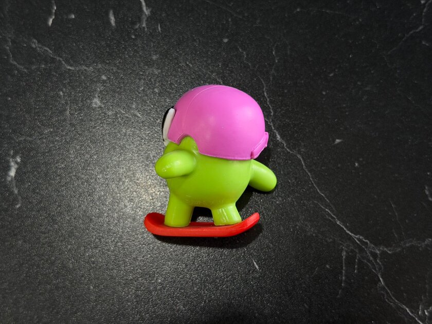 Вскрываем Happy BOX c Ам Нямом. Изучаем игрушки