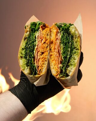 Сеть сэндвич-шопов Dodgy открыла новое бистро