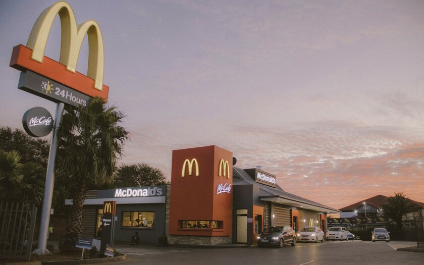 История развития и успеха франшизы ресторанов Макдональдс