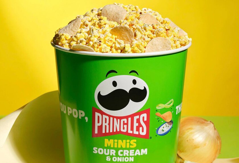 Pringles выпустил ведро с мини-чипсами и попкорном