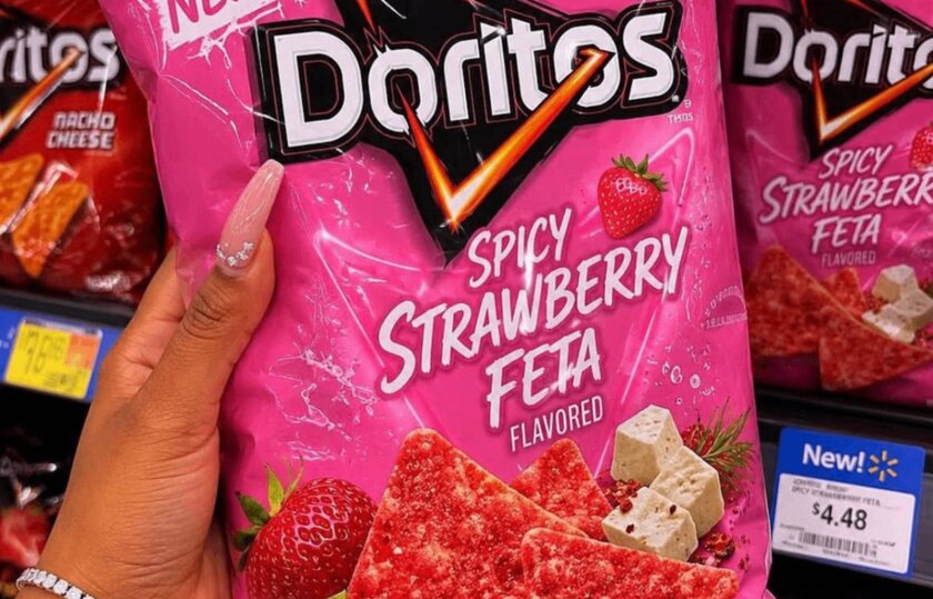 В продаже появились чипсы Doritos с клубникой и сыром