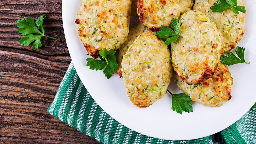 Делимся рецептом котлет с кабачками