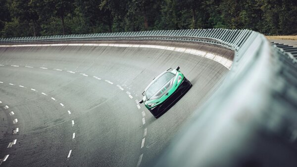 Электрический гиперкар Rimac Nevera R установил 24 мировых рекорда