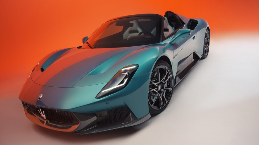 Maserati представляет новейший суперкар MCPURA