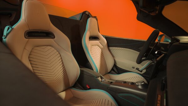 Maserati представляет новейший суперкар MCPURA