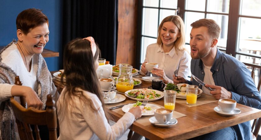 Получил пятёрку? Забирай блюдо за пять рублей в «Сыроварне»