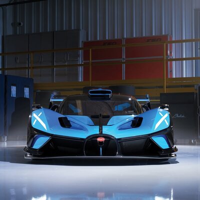 Первый в истории серийный Bugatti Bolide отправился на аукцион