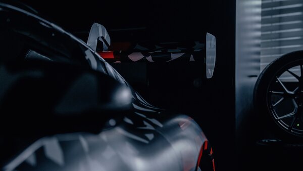 Mercedes-Benz анонсировал концепт нового спорткара AMG GT