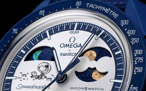 OMEGA и Swatch анонсировали лимитированную серию часов Mission to Earthphase MoonSwatch