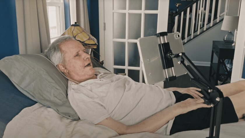 Нейроимплант позволил мужчине управлять iPad силой мысли